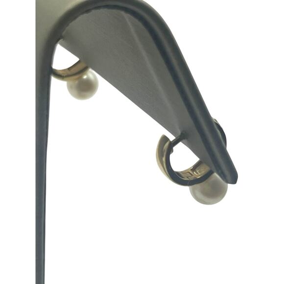 14K Yellow Gold Mini Pearl Hoop Earrings (13558) - Picture 3 of 9